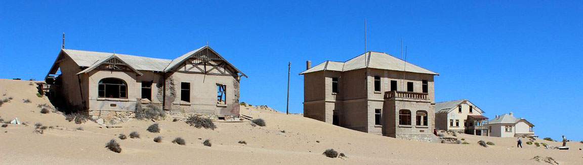 Kolmanskop Ghost Town is one of th emost interesting things to do in Luderitz Namibia.