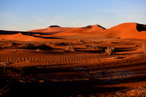 Sossusvlei is the highlight when staying at Sesriem Oshana Camp in Namibia