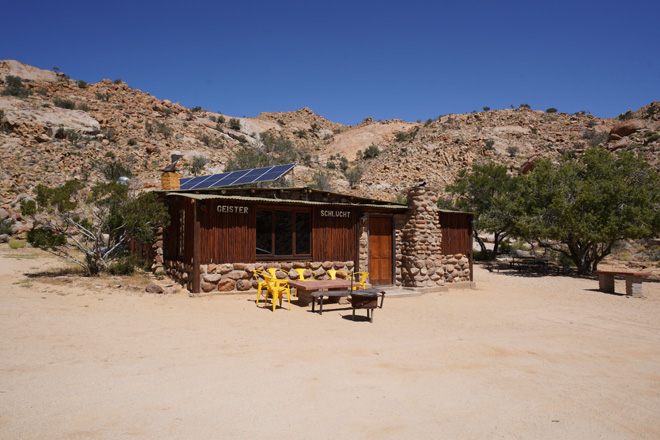 Outside view of the self catering Geisterschlucht (Ghost Canyon) Cabin at Kleain Aus Vista