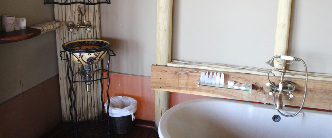 Onkoshi Etosha Rooms Namibia