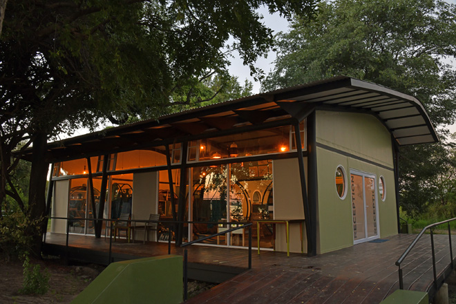 Picture of shared lounge at Zambezi Mubala Lodge at Caprivi in Namibia